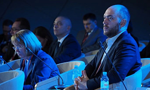 Хусейн Плиев принял участие в панельной дискуссии «Портрет идеального заказчика», прошедшей в рамках Стратегической сессии Главгосэкспертизы России по вопросам повышения эффективности реализации стратегических строительных проектов в субъектах РФ