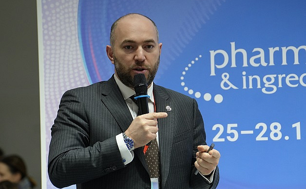 Хусейн Плиев выступил на отраслевой сессии «Подготовка кадров для фарминжиниринговой отрасли: вызовы и решения» в рамках международной выставки «Pharmtech & Ingredients 2025»